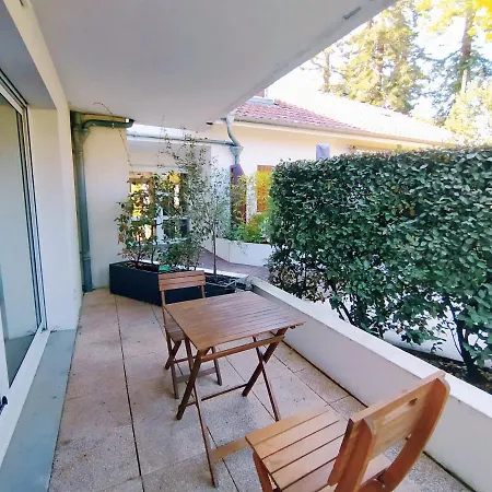 Apartamento La Baignade De Montaigu, Piscine Et Garage Couvert Bayona